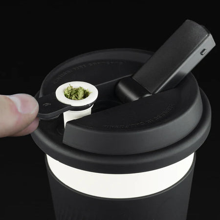 Cupsy Bong | Im Kaffeebecher Design Puffco